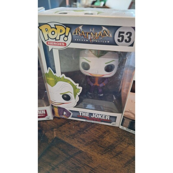 Funko Pop DC Super Heroes - Harley Quinn - Hot Topic #121 AND #66 #53 #509 (4) - Picture 4 of 13